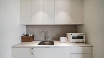 Basic Room, 1 Bedroom (Room 306)