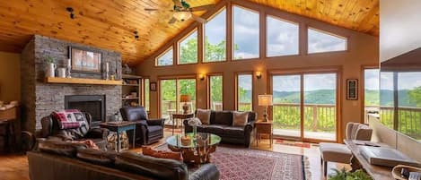 電視、壁爐、音響、 辦公室