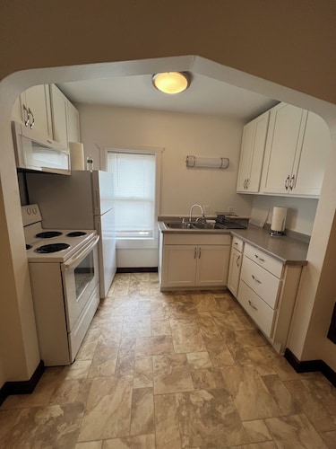 Cozy & quiet retreat near Lake Superior & Porkies.. waterfalls, hiking-skiing 