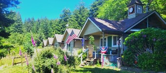 Engineer’s Suite - Lakefront Luxury 2 Bedroom Vacation Rental