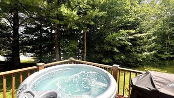 Idromassaggio all'aperto