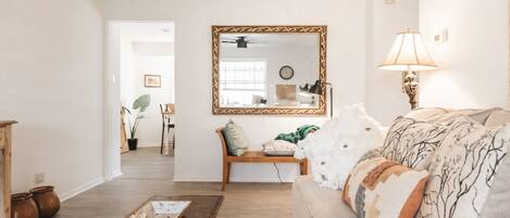 Smart TV, books, offices