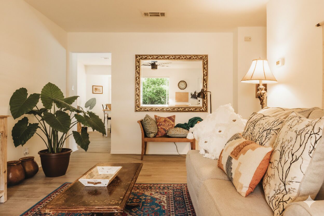 スマートテレビ、書庫、書斎 / ワークスペース