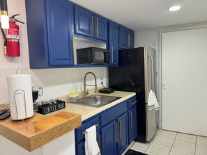 Fridge, microwave, stovetop, coffee/tea maker - Confortable Apartaestudio en Bayonne (Bayonne)