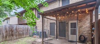 Near Downtown McKinney — Spacious Pet-Friendly Retreat w/ Office Amenities
