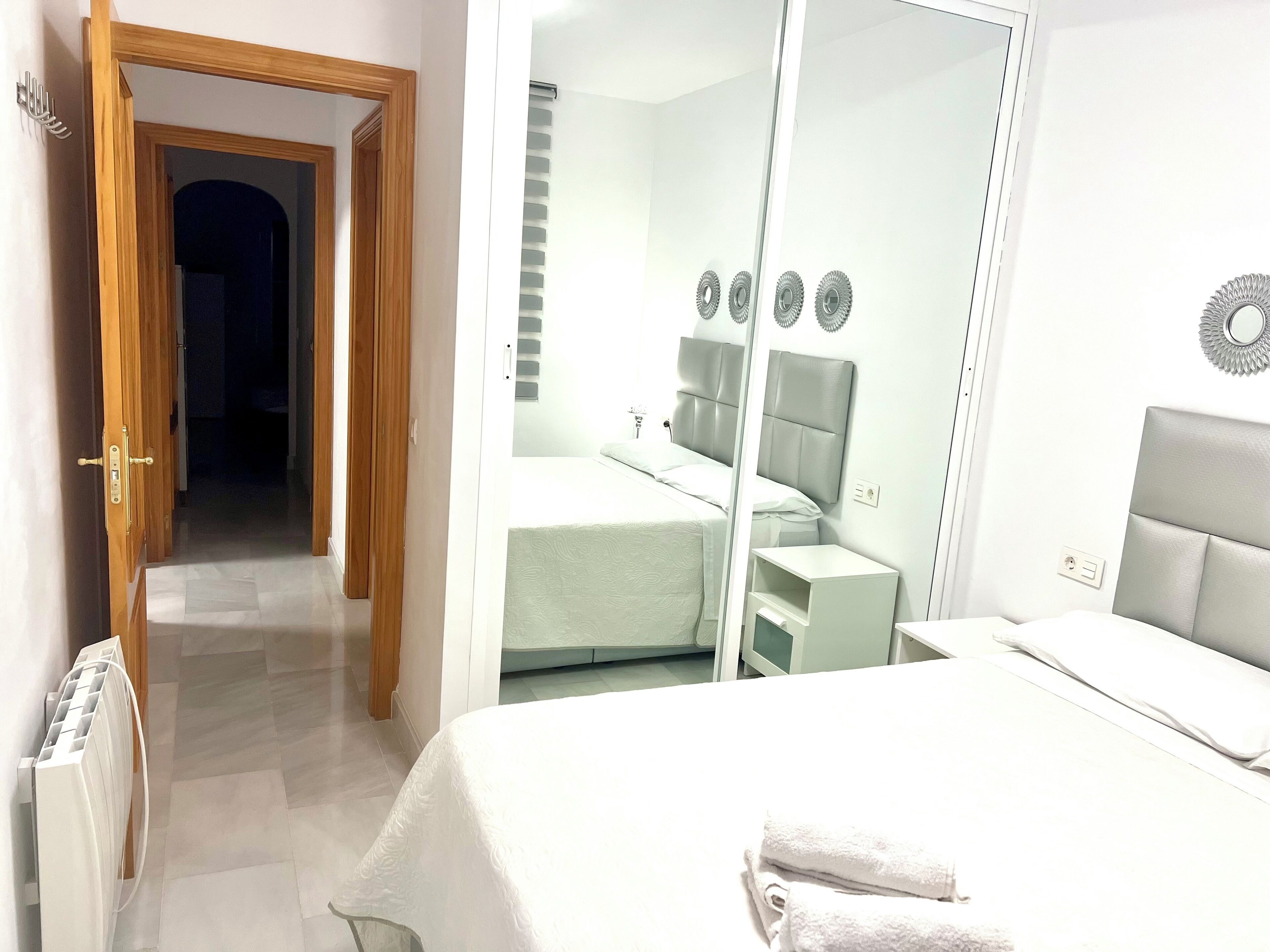 2 Schlafzimmer, Bügeleisen/Bügelbrett, Reisekinderbett, kostenloses WLAN