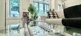 Luxury 3BR Condo 15 Min from New York Free Parking