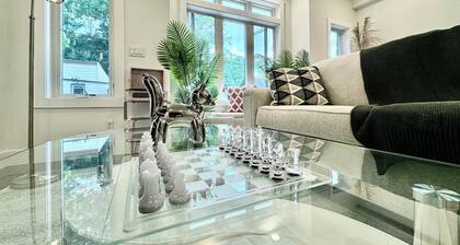 Luxury 3BR Condo 15 Min from New York Free Parking