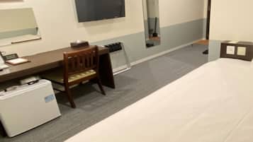 Desk, iron/ironing board, free WiFi, bed sheets