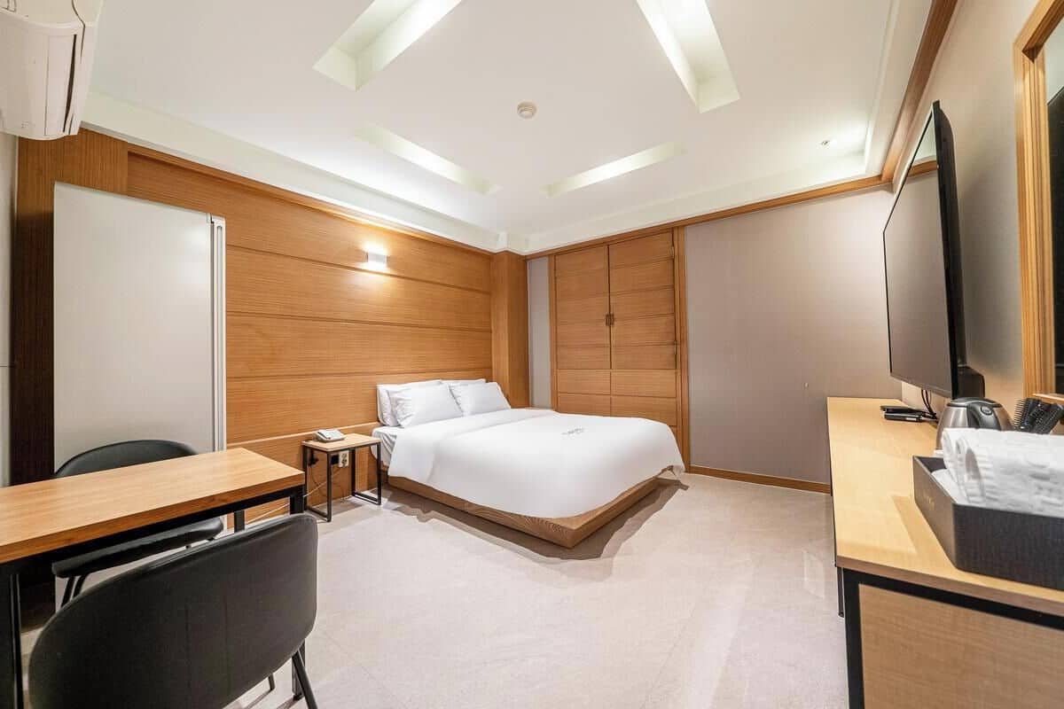 Styler Room (long-stay) | Free WiFi