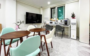 Ảnh chưa phân loại, 3 trong số 64 ảnh, nút