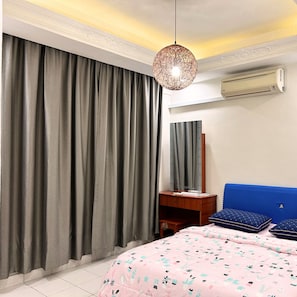 3 bedrooms, iron/ironing board