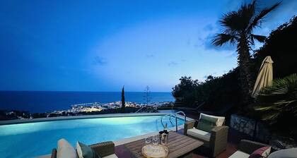 HILLTOP HEAVEN BY BLAUSITGES stunning property with amazing views