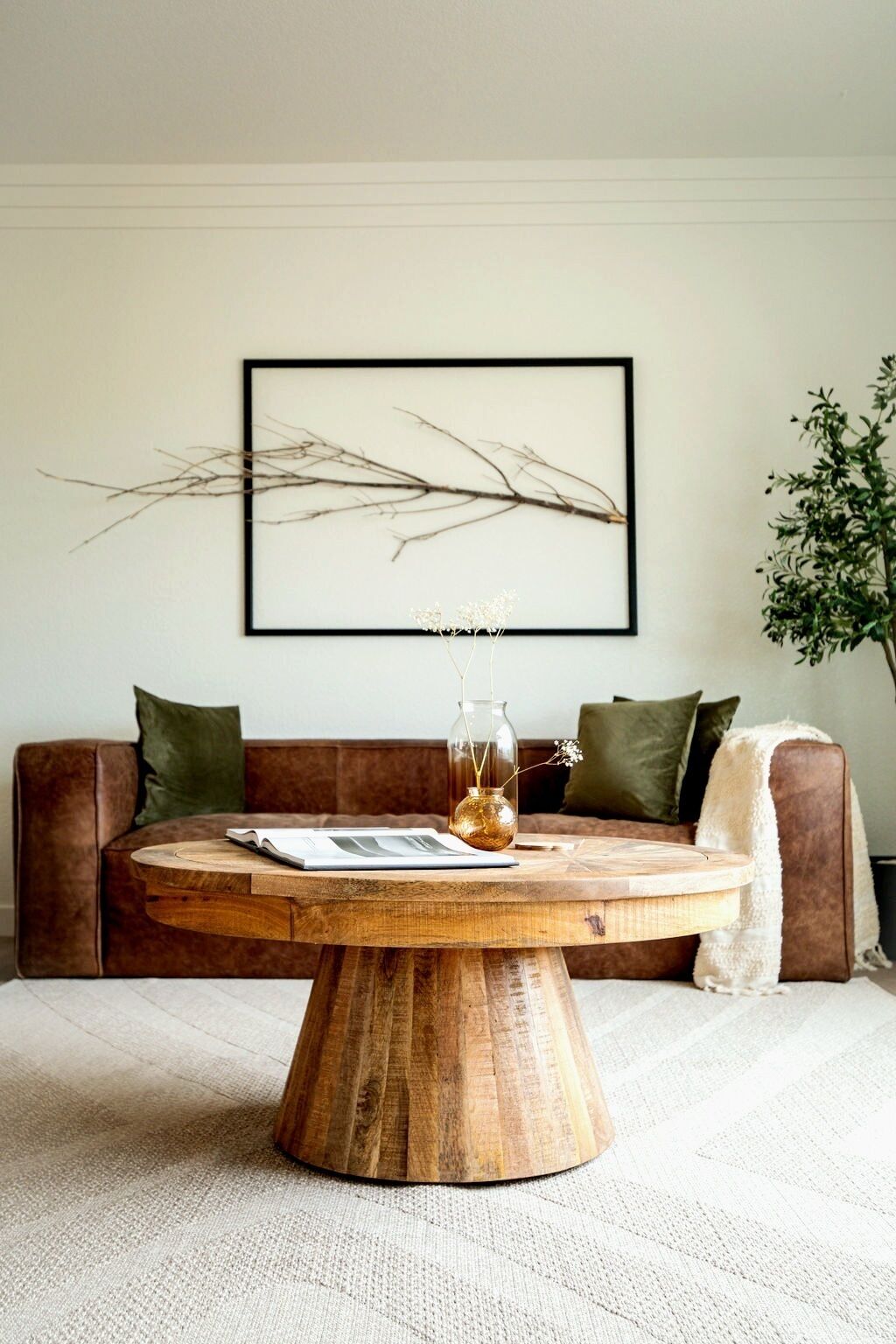 Spacious and Quiet Get Away Home