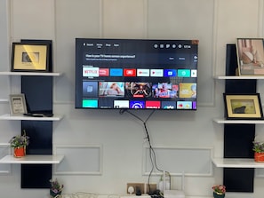 Interior - Lavender Luxury Apartment
Beautiful one bedroom apartment fully furnished. (Kampala)