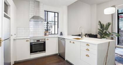 Dilworth Apartments by Urban Rest