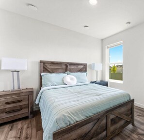 4 chambres, fer et planche à repasser, Wi-Fi gratuit, draps fournis