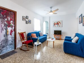 TV - Apartment Parra by Interhome (Nerja)