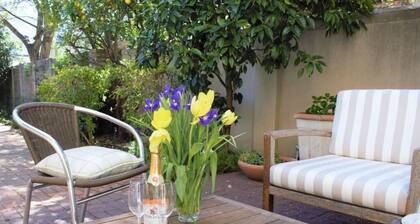 Le Habitat 6 - Chic Townhouse in heart of Winelands