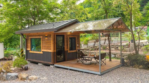 Gapyeong Yumyeongsan Gomone pet Camping
