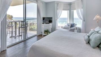 Apartment, Mehrere Betten, Balkon, Meerblick (Tranquillity 220) | 3 Schlafzimmer, individuell dekoriert, individuell eingerichtet