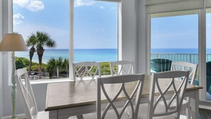 Lägenhet - flera sängar - balkong - havsutsikt (Tranquillity 220) | Restauranger