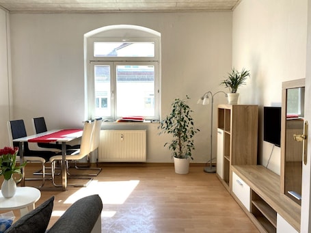 Interior. Apartment 'Schöne 2 Raumwng' with Balcony and Wi-Fi
