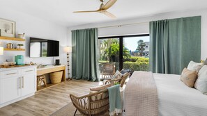 Studio, 1 Queen Bed, Patio, Pool View (Emerald Hill 35) | 2 bedrooms, individually decorated, individually furnished - Emerald Hill (Santa Rosa Beach)