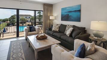 Townhome, Multiple Beds, Patio, Ocean View (Emerald Hill 36) | Living area
