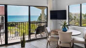 Διαμέρισμα (Condo), Περισσότερα από 1 Κρεβάτια, Μπαλκόνι, Θέα στη Θάλασσα (Palms B9) | Εσωτερικοί χώροι