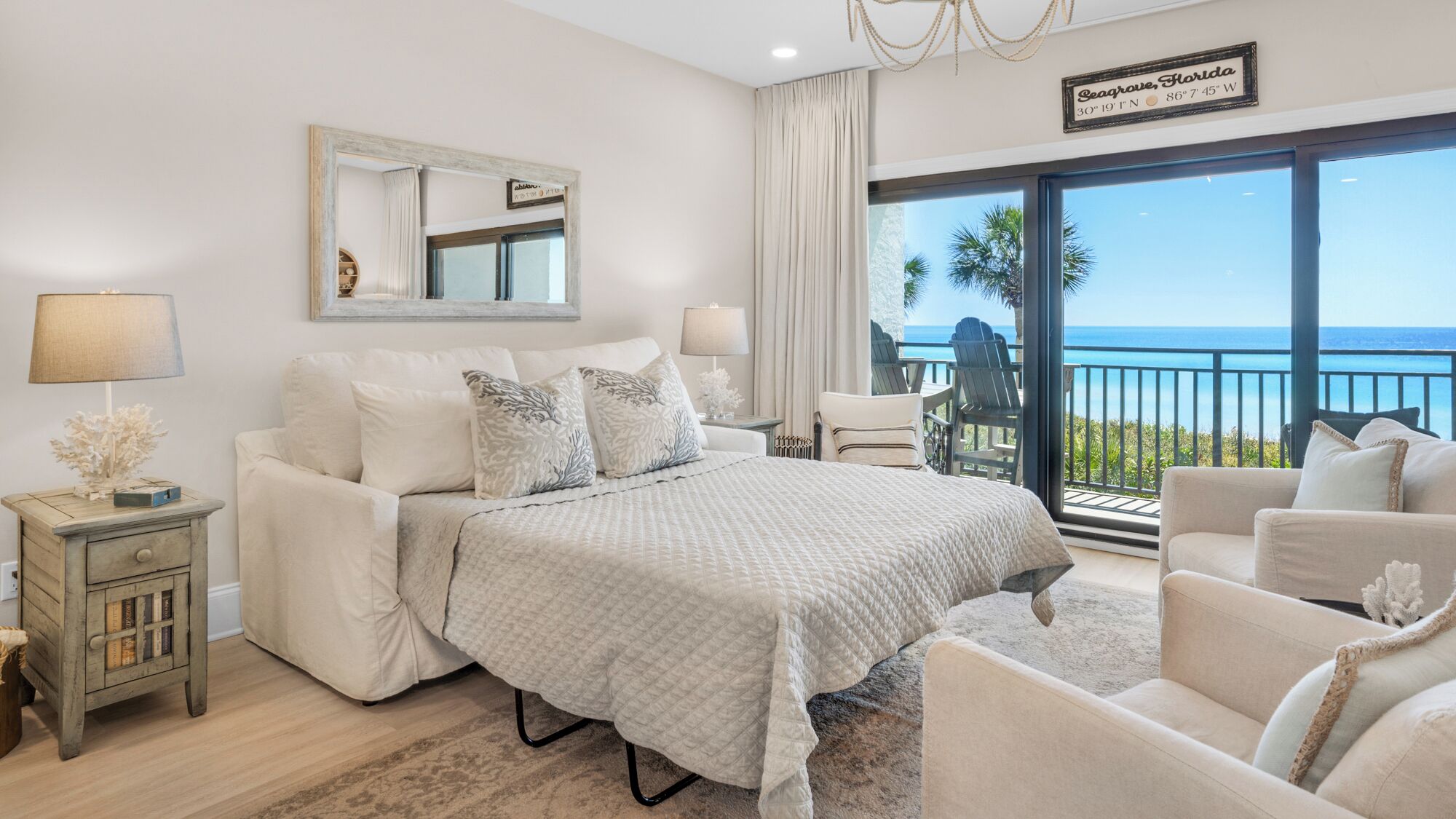 1 bedroom, individually decorated, individually furnished