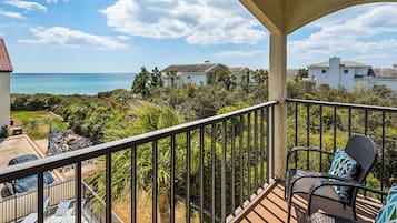 Condo, várias camas, sacada, vista para o oceano (Palms B9) | Área da propriedade
