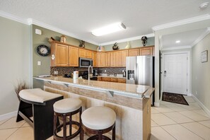 Condo, Multiple Beds, Balcony, Ocean View (Ocean Villa 1103) | Private kitchen | Fridge, microwave, oven, stovetop - Ocean Villa Resort (Panama City Beach)