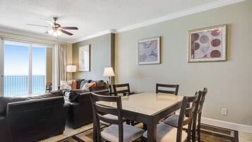 Condo, Multiple Beds, Balcony, Ocean View (Ocean Villa 1103) | Dining