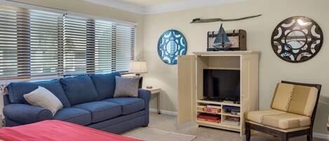 Studio Suite, 1 Queen Bed with Sofa bed, Balcony, Garden View (Hidden Beach 240) | 1 bedroom, iron/ironing board, individually decorated
