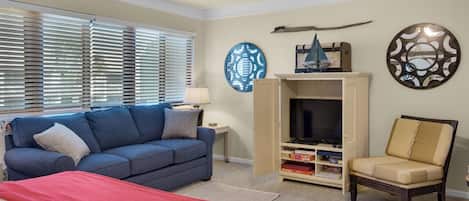 Studio Suite, 1 Queen Bed with Sofa bed, Balcony, Garden View (Hidden Beach 240) | 1 bedroom, individually decorated, individually furnished