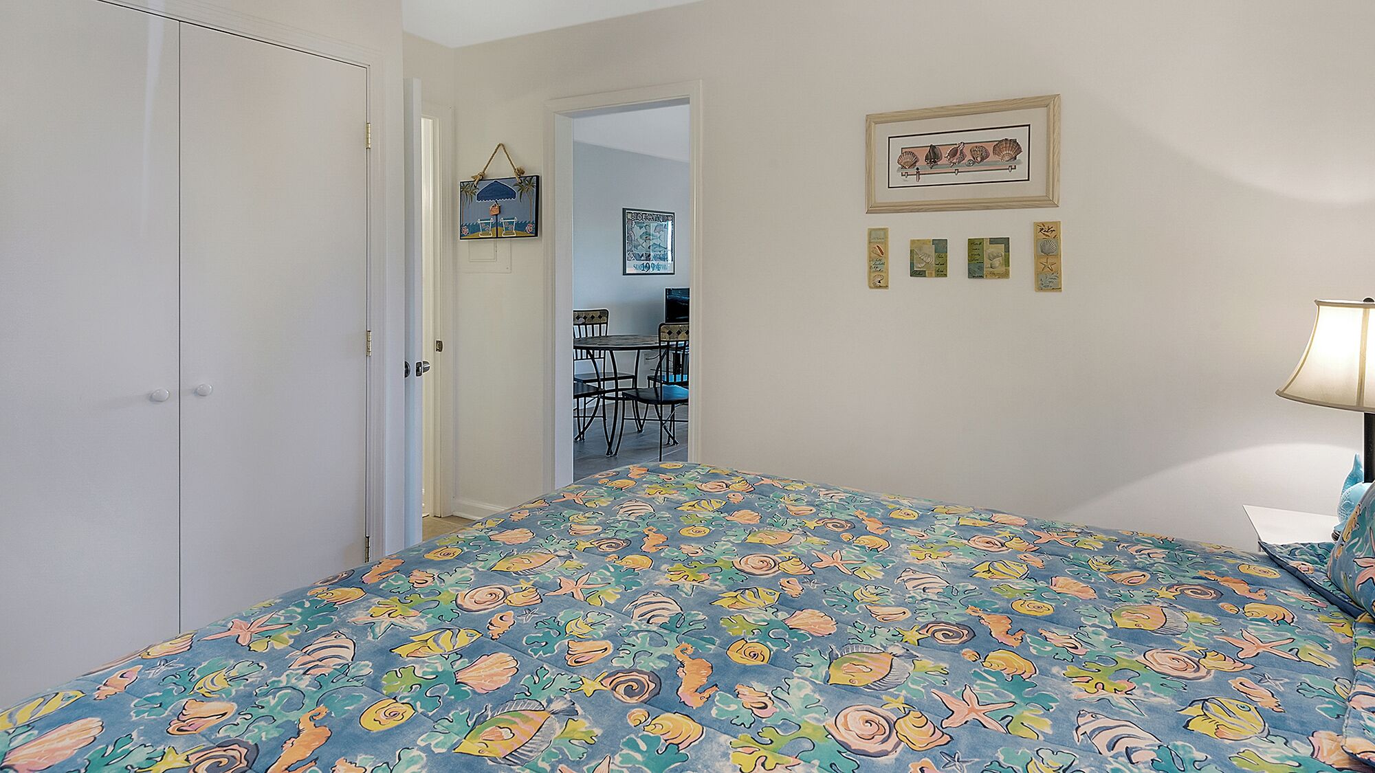 Studio Suite, 1 Queen Bed with Sofa bed, Patio, Garden View (Hidden Beach 117) | 1 bedroom, individually decorated, individually furnished