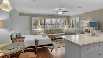 Studio Suite, 1 Queen Bed, Balcony, Garden View (Hidden Beach 201 - No Pets Allowed) | 1 bedroom, individually decorated, individually furnished