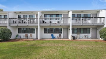 Studio Suite, Multiple Beds, Patio, Garden View (Hidden Beach 103) | Exterior