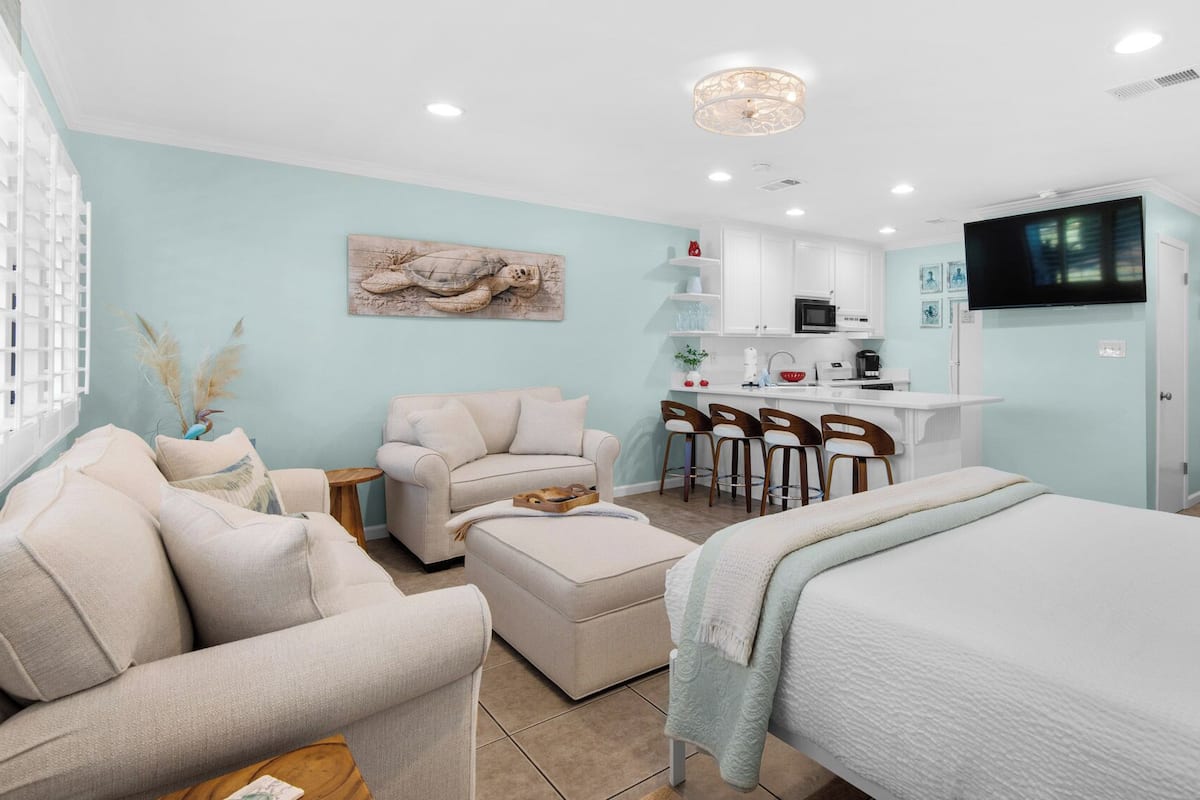 Studio, 1 Queen Bed with Sofa bed, Patio, Garden View (Hidden Beach 128 - No Pets Allowed) | 1 bedroom, iron/ironing board, individually decorated