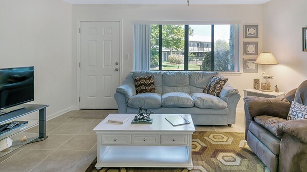 Studio Suite, 1 Queen Bed with Sofa bed, Patio, Garden View (Hidden Beach 117) | View from room - Hidden Beach Villas (Santa Rosa Beach)