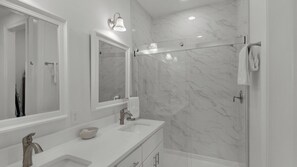 Condo, Multiple Beds, Balcony, Ocean View (Gulf Place Residences 302) | Bathroom | Free toiletries, towels, soap, shampoo
