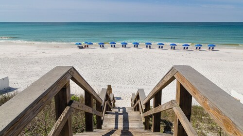 Modern + New Construction & Gulf Views; 3 Pools & Steps to Beach