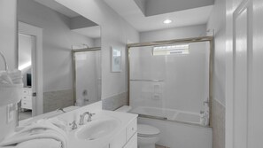 Bathroom - Seaview II (Santa Rosa Beach)