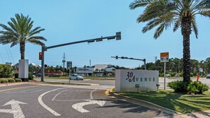 Miscellaneous - Mistral (Panama City Beach)