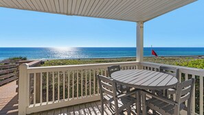 Appartement, Meerdere bedden, terras, uitzicht op zee (Mistral 6) | Buiten dineren