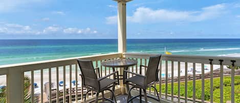 Condo, Multiple Beds, Balcony, Ocean View (Mistral 12) | Outdoor dining