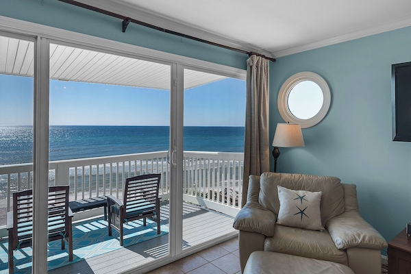 Apartment, Mehrere Betten, Balkon, Meerblick (Mistral 10) | Wohnbereich