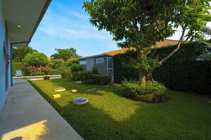 Garden - Modern 3 Bedroom Pool Villa - MR54 (Hua Hin)