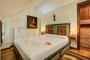 Standard-Haus, Mehrere Schlafzimmer (Grangia Sunset View) | 3 Schlafzimmer, Bettwäsche